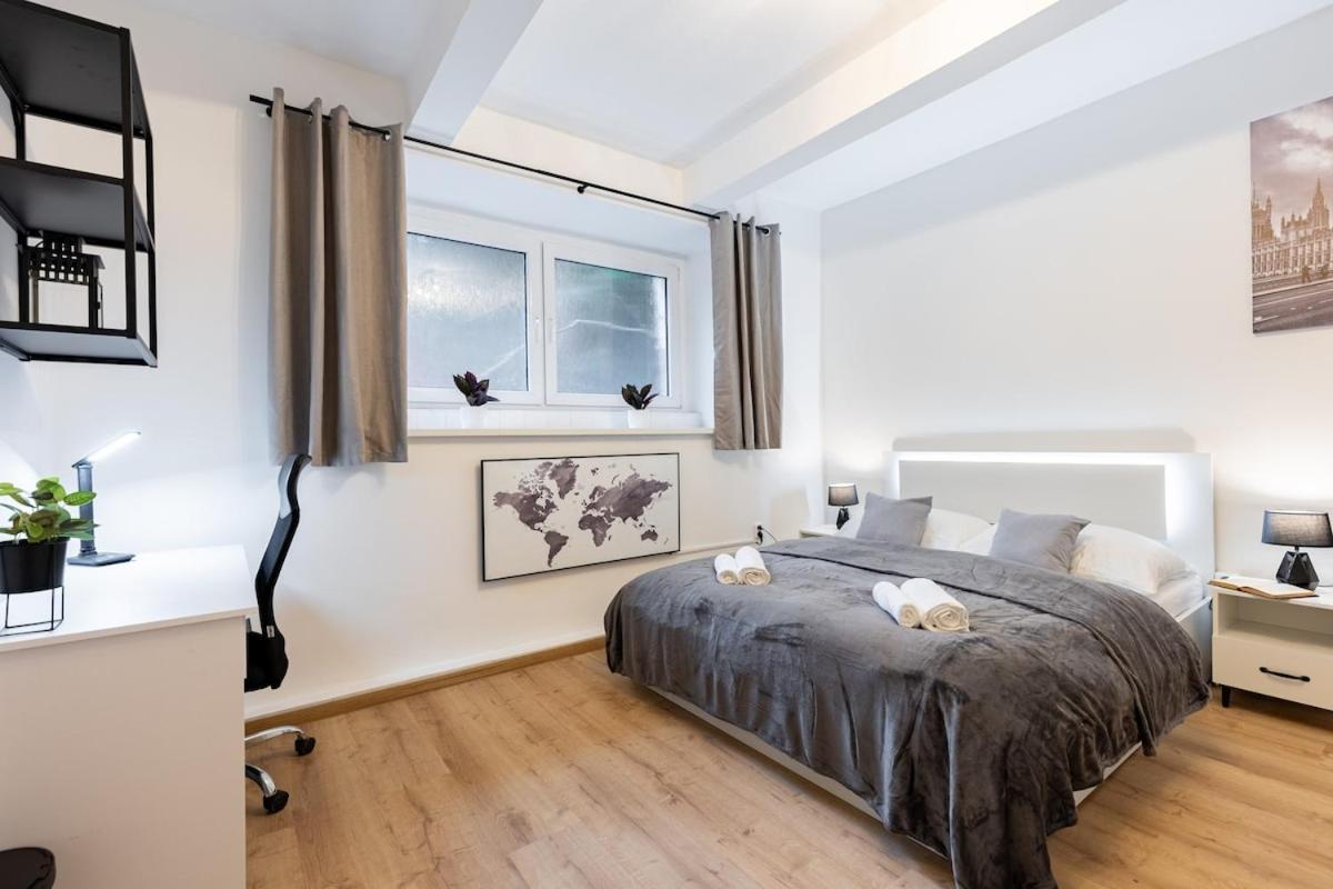 Calm Center Modern Apartman